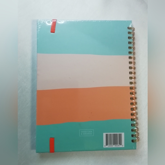 Daily Planner, Habit Tracker, Meal Planner, Undated, by Sweetzer & Orange. - Picture 3 of 6